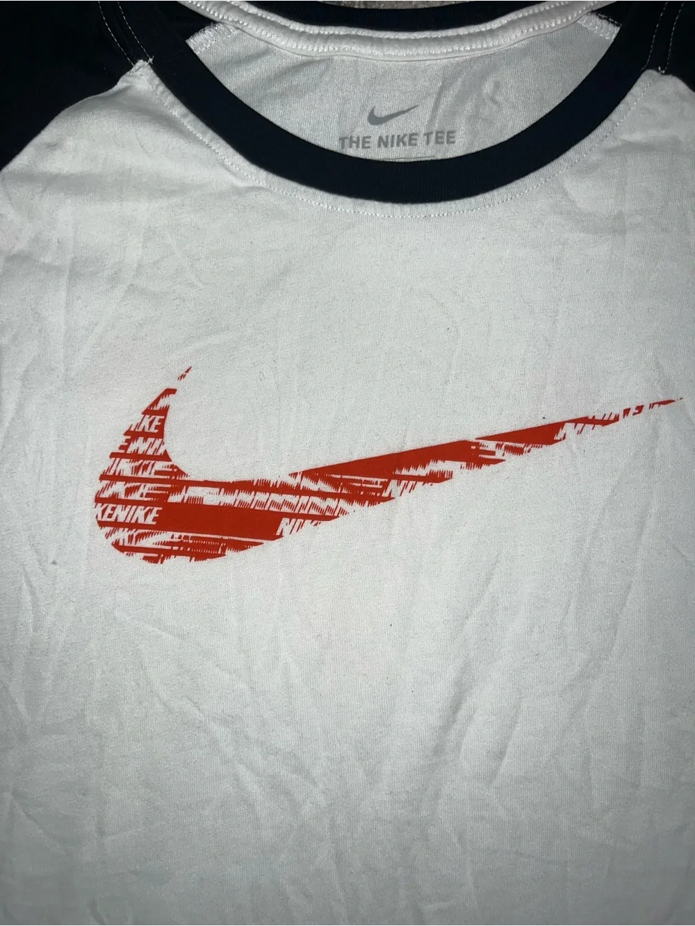Nike Men’s White and Black Raglan Logo Shirt size XXL - Picture 4 of 10